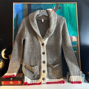 Bluenotes Womens Gray and Red Knit Cabin Sweater Cottagecore XS